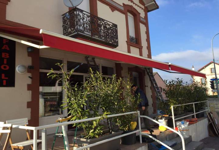 Pose de store extérieur Moulins
